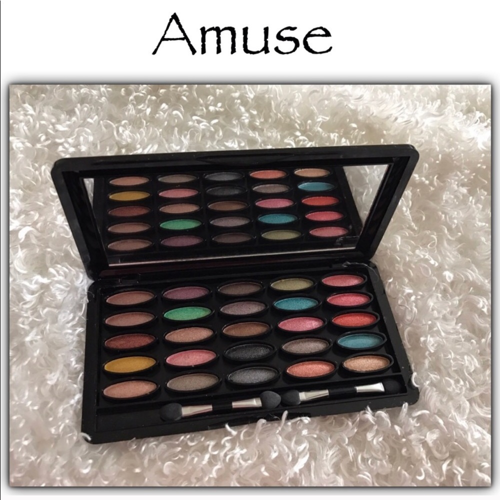 Amuse Eyeshadow Palette